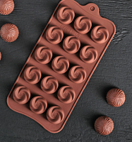 Форма для льда и шоколада «Завиток», 21,5×11,5 см, 15 ячеек (d=2,8 см) 762772