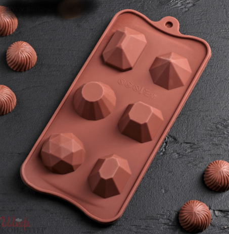 Форма для льда и шоколада «Драгоценные камни», 6 ячеек (d=4 см), 22,5×10,6 см 4325809